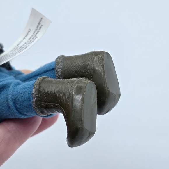 Disney Frozen Deluxe Mini Kristoff Doll Figure - Picture 5 of 6